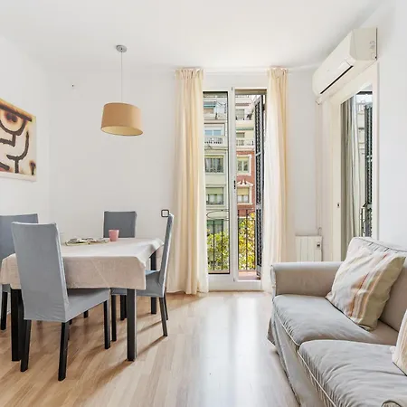 Sagrada Familia Avenida Gaudi Views&cozy Lounge Appartement *